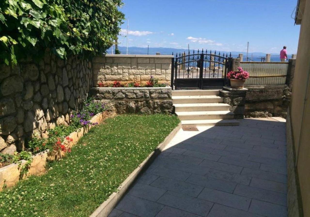 Apartment Gobac Ičići Exterior foto